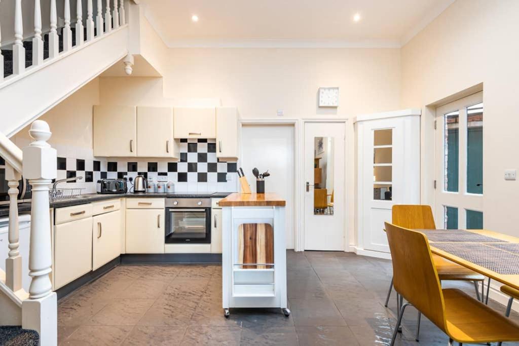 Sycamore Cottage York, Dog Friendly, Close To The River ภายนอก รูปภาพ